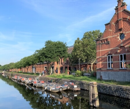 Boats4rent Amsterdam canal boat hire Boats4rent Amsterdam canal boat hire