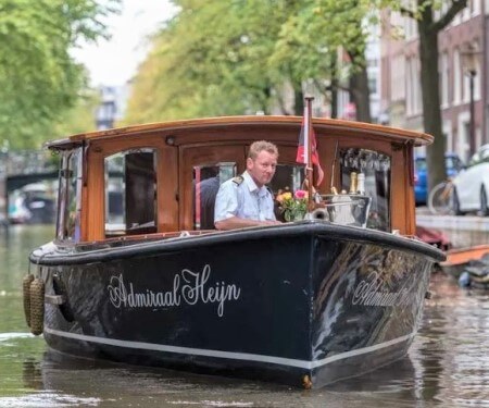 E-boats private Amsterdam canal tour E-boats private Amsterdam canal tour