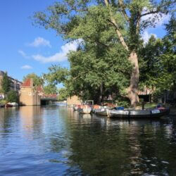Amsterdam renting boat
